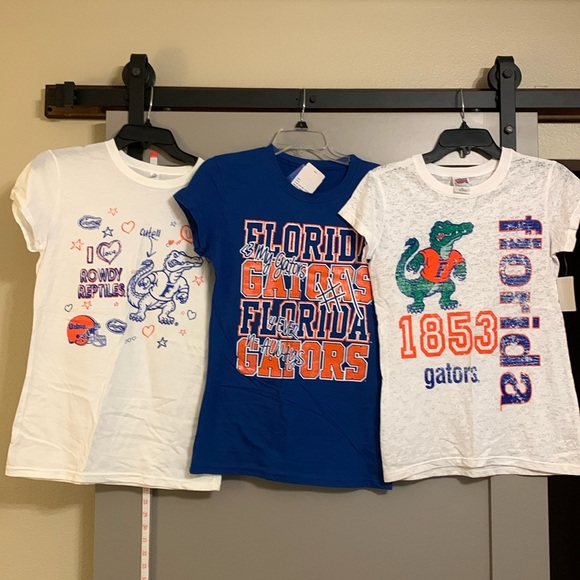 Soffe Tops - NWT Set of 3 University of Florida Gators UF Soffe Tees Size Medium White & Blue